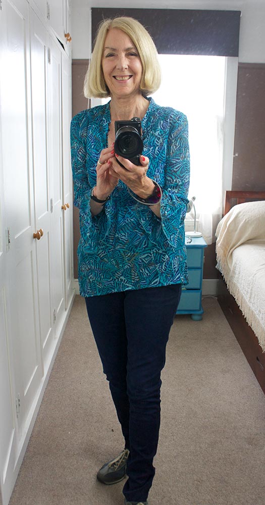 blue-blouse-web